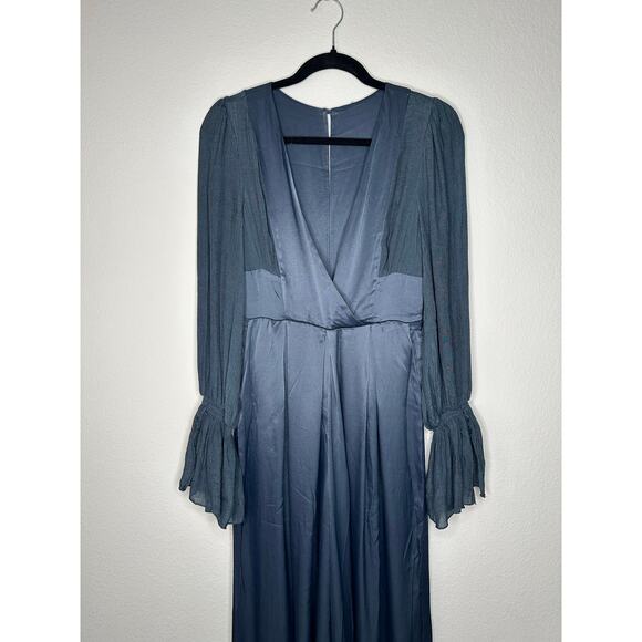 FREE PEOPLE “Not Your Baby” Satin Wide Leg Deep V High Waist Jumpsuit Size 0/XS - Picture 12 of 16